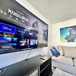 White 2 Metro Wifi 600 Mbs 75'tv Netflix, Disney+ Hbo * Varsavia