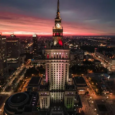 White 2 Metro Wifi 600 Mbs 75'tv Netflix, Disney+ Hbo Apartamento *