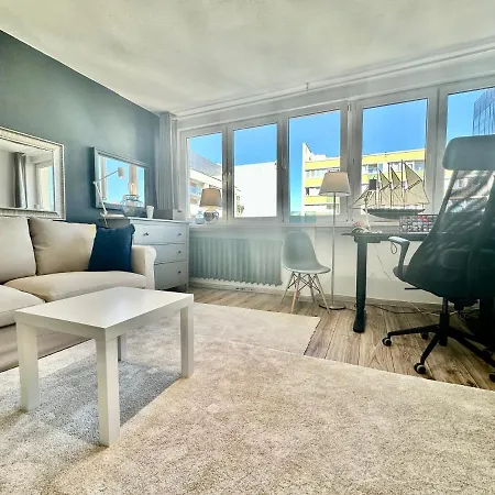 Appartement White 2 Metro Wifi 600 Mbs 75'tv Netflix, Disney+ Hbo *