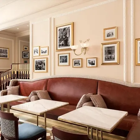 White 2 Metro Wifi 600 Mbs 75'tv Netflix, Disney+ Hbo Appartement Varsovie