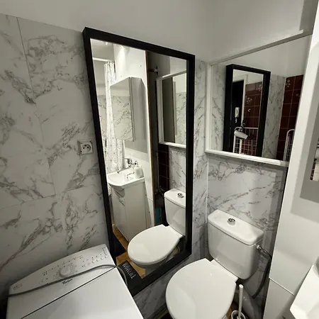 White 2 Metro Wifi 600 Mbs 75'tv Netflix, Disney+ Hbo *